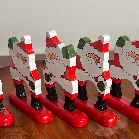 Santa Bamboo Napkin Rings - Picture 3 of 4